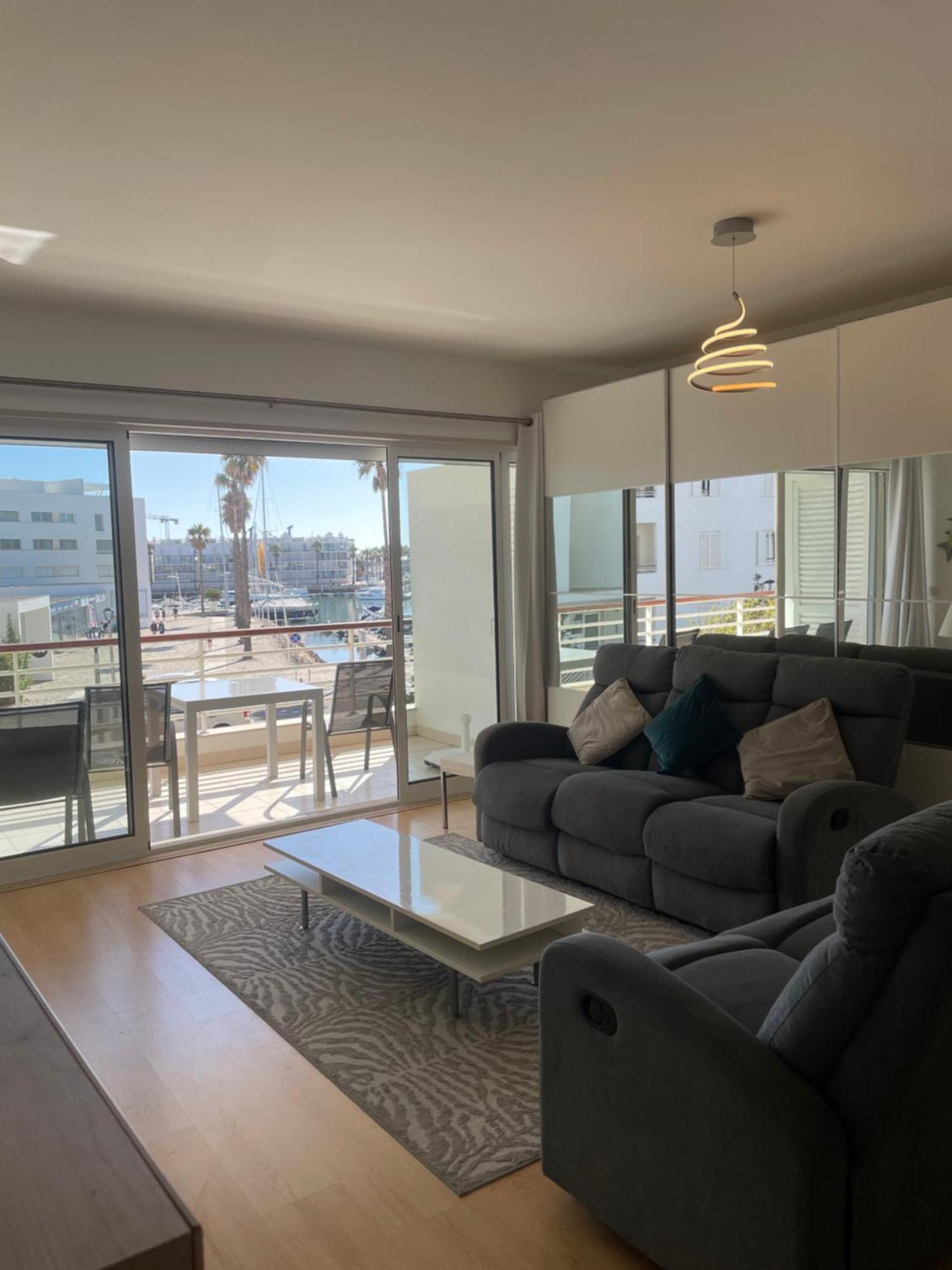 7 Degrees South Apartment